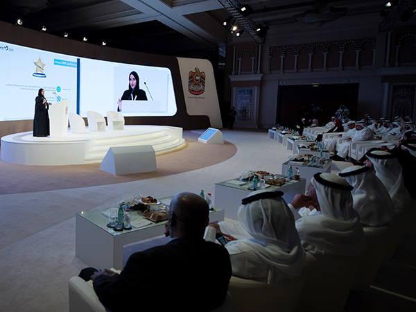 الجهات الحكومية تستعرض مبادراتها لتحفيز الموظفين وزيادة إنتاجيتهم